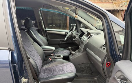 Opel Zafira B, 2012 год, 990 000 рублей, 23 фотография