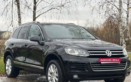 Volkswagen Touareg III, 2013 год, 2 170 000 рублей, 2 фотография