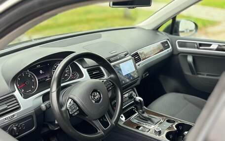Volkswagen Touareg III, 2013 год, 2 170 000 рублей, 24 фотография