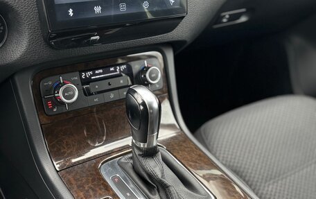 Volkswagen Touareg III, 2013 год, 2 170 000 рублей, 26 фотография