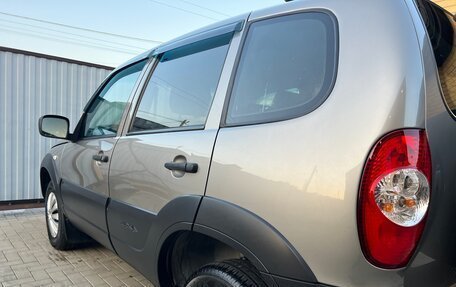 Chevrolet Niva I рестайлинг, 2019 год, 780 000 рублей, 4 фотография