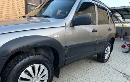 Chevrolet Niva I рестайлинг, 2019 год, 780 000 рублей, 12 фотография