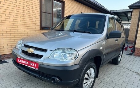 Chevrolet Niva I рестайлинг, 2019 год, 780 000 рублей, 11 фотография