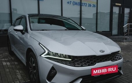 KIA K5, 2021 год, 2 570 000 рублей, 7 фотография