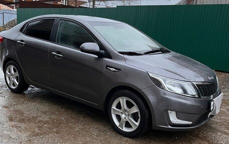 KIA Rio III рестайлинг, 2011 год, 575 000 рублей, 3 фотография