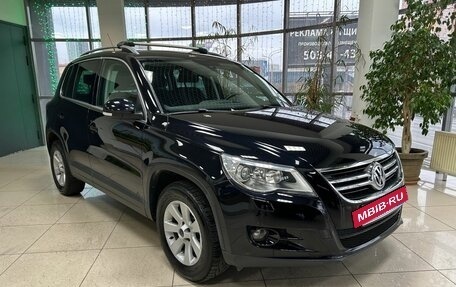 Volkswagen Tiguan I, 2010 год, 1 090 000 рублей, 3 фотография