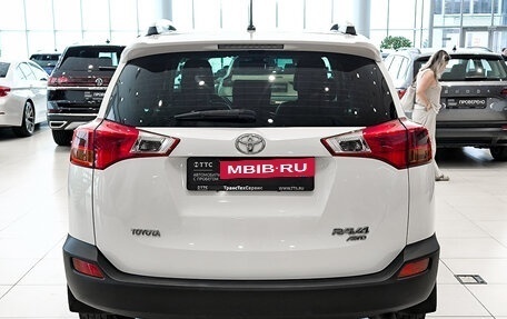 Toyota RAV4, 2013 год, 1 799 000 рублей, 10 фотография