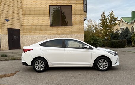 Hyundai Solaris II рестайлинг, 2022 год, 1 520 000 рублей, 6 фотография