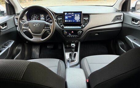 Hyundai Solaris II рестайлинг, 2022 год, 1 520 000 рублей, 12 фотография