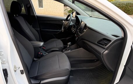 Hyundai Solaris II рестайлинг, 2022 год, 1 520 000 рублей, 15 фотография