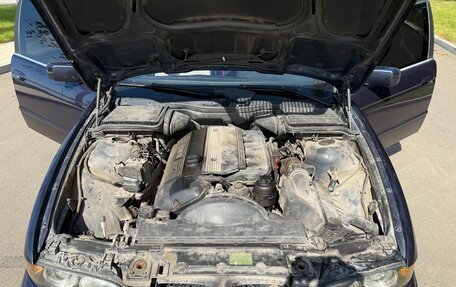 BMW 5 серия, 2002 год, 800 000 рублей, 14 фотография