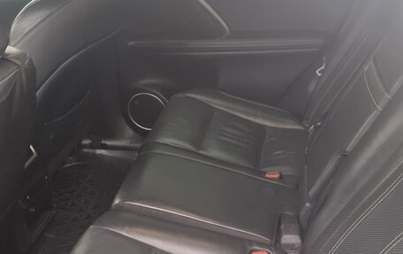 Lexus RX IV рестайлинг, 2017 год, 2 700 000 рублей, 4 фотография