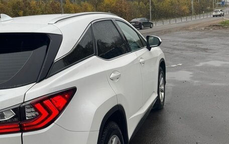 Lexus RX IV рестайлинг, 2017 год, 2 700 000 рублей, 10 фотография