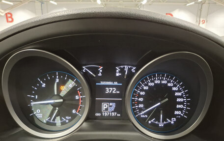 Toyota Land Cruiser 200, 2015 год, 4 200 000 рублей, 16 фотография
