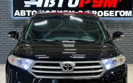 Toyota Highlander III, 2013 год, 2 230 000 рублей, 3 фотография
