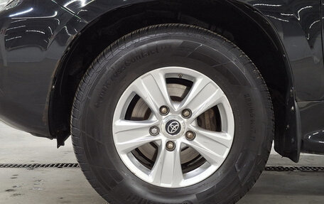 Toyota Land Cruiser 200, 2015 год, 4 200 000 рублей, 22 фотография