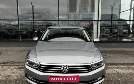 Volkswagen Passat B8 рестайлинг, 2018 год, 2 250 000 рублей, 2 фотография