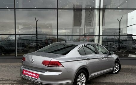 Volkswagen Passat B8 рестайлинг, 2018 год, 2 250 000 рублей, 4 фотография