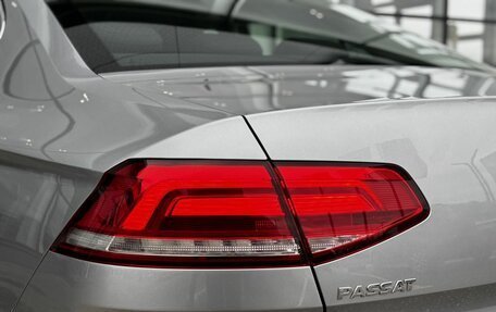 Volkswagen Passat B8 рестайлинг, 2018 год, 2 250 000 рублей, 9 фотография