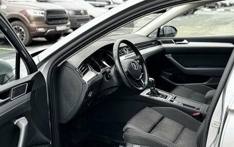 Volkswagen Passat B8 рестайлинг, 2018 год, 2 250 000 рублей, 14 фотография