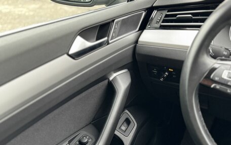 Volkswagen Passat B8 рестайлинг, 2018 год, 2 250 000 рублей, 20 фотография