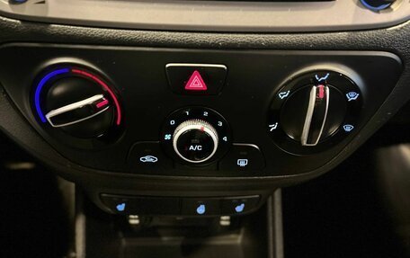 Hyundai Solaris II рестайлинг, 2021 год, 1 365 000 рублей, 15 фотография