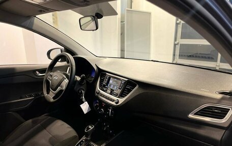 Hyundai Solaris II рестайлинг, 2021 год, 1 365 000 рублей, 12 фотография