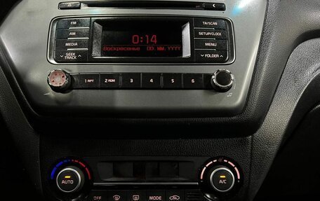 KIA Rio III рестайлинг, 2016 год, 449 888 рублей, 12 фотография