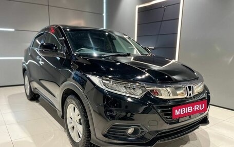 Honda Vezel, 2019 год, 2 050 000 рублей, 3 фотография