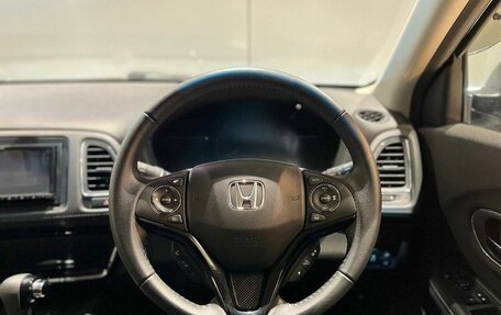 Honda Vezel, 2019 год, 2 050 000 рублей, 15 фотография
