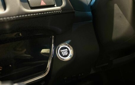 Honda Vezel, 2019 год, 2 050 000 рублей, 22 фотография