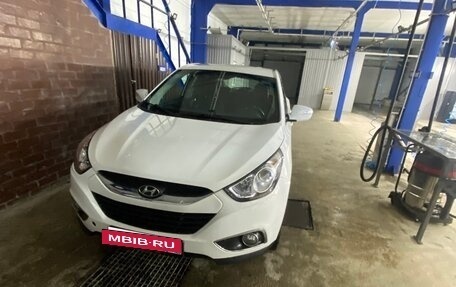 Hyundai ix35 I рестайлинг, 2013 год, 760 000 рублей, 4 фотография