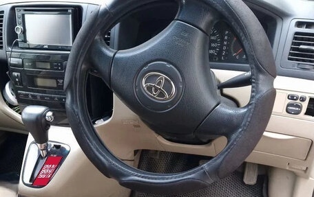 Toyota Corolla Spacio II, 2003 год, 520 000 рублей, 10 фотография