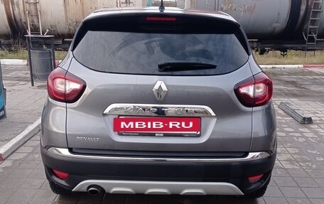 Renault Kaptur I рестайлинг, 2017 год, 1 450 000 рублей, 4 фотография