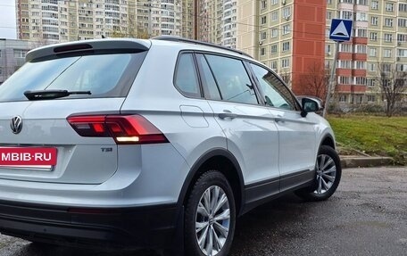 Volkswagen Tiguan II, 2017 год, 2 200 000 рублей, 5 фотография