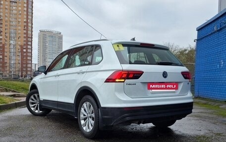 Volkswagen Tiguan II, 2017 год, 2 200 000 рублей, 4 фотография