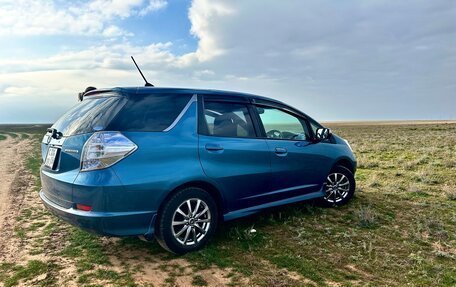 Honda Fit Shuttle I рестайлинг, 2011 год, 1 100 000 рублей, 16 фотография
