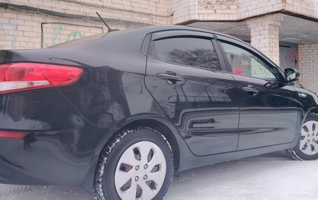 KIA Rio IV, 2017 год, 1 300 000 рублей, 4 фотография