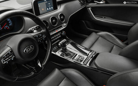 KIA Stinger I, 2019 год, 2 570 000 рублей, 17 фотография