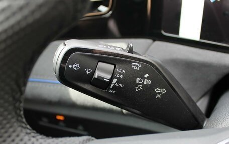 Volkswagen Tiguan II, 2025 год, 5 090 000 рублей, 20 фотография