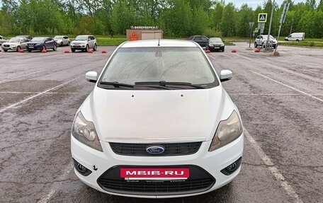 Ford Focus II рестайлинг, 2011 год, 420 000 рублей, 2 фотография