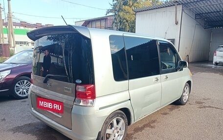 Honda Mobilio I, 2002 год, 300 000 рублей, 2 фотография