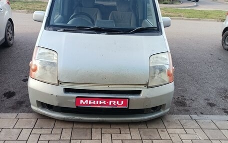 Honda Mobilio I, 2002 год, 300 000 рублей, 1 фотография