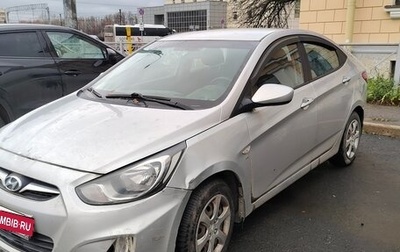 Hyundai Solaris II рестайлинг, 2013 год, 700 000 рублей, 1 фотография