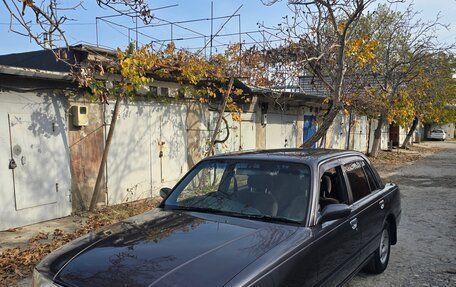 Nissan Crew, 1994 год, 360 000 рублей, 3 фотография