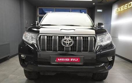 Toyota Land Cruiser Prado 150 рестайлинг 2, 2019 год, 4 350 000 рублей, 1 фотография