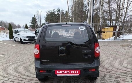 Chevrolet Niva I рестайлинг, 2012 год, 600 000 рублей, 3 фотография