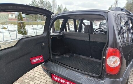 Chevrolet Niva I рестайлинг, 2012 год, 600 000 рублей, 8 фотография