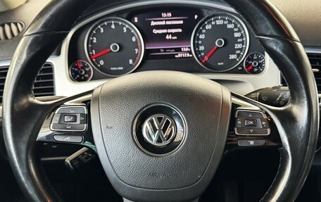 Volkswagen Touareg III, 2013 год, 1 800 000 рублей, 7 фотография