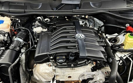 Volkswagen Touareg III, 2013 год, 1 800 000 рублей, 16 фотография